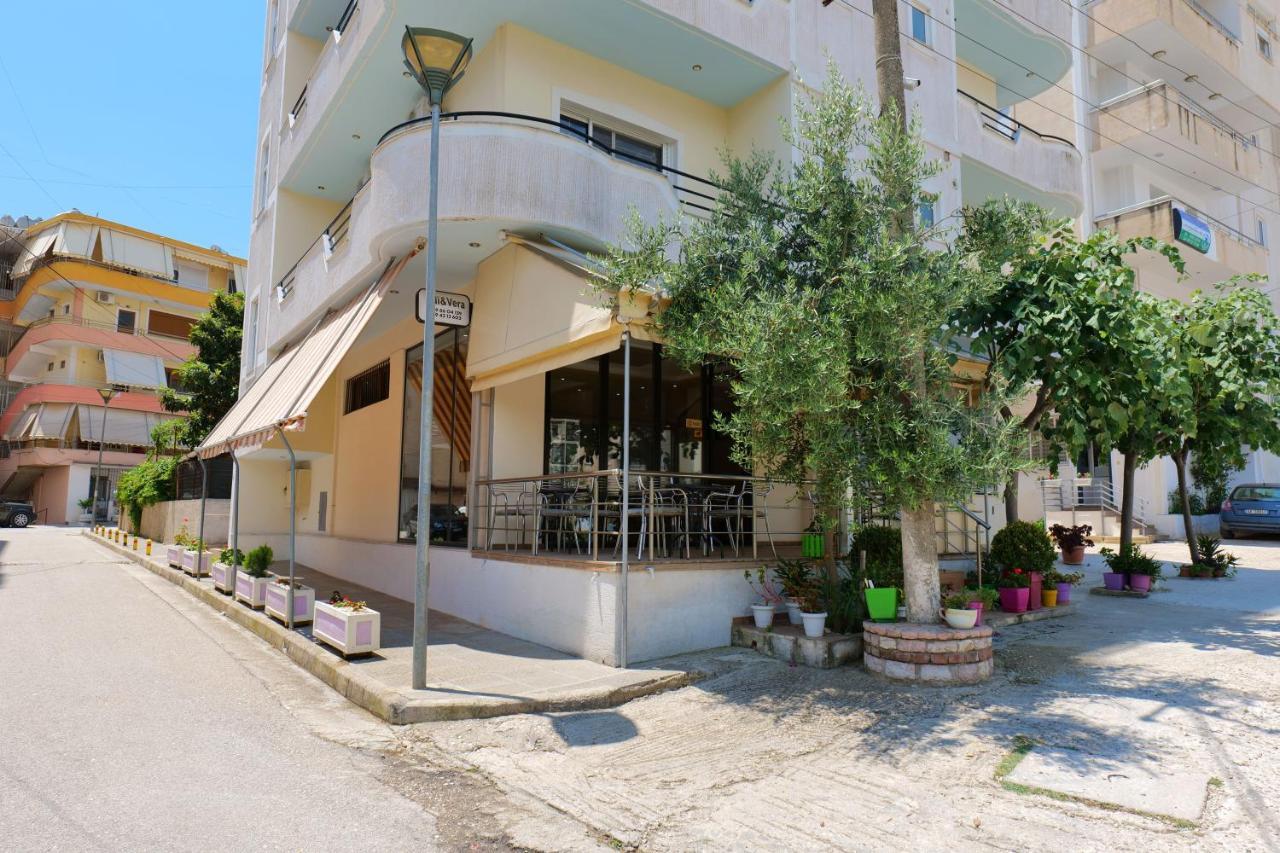 Hotel Adi-Vera Sarandë エクステリア 写真